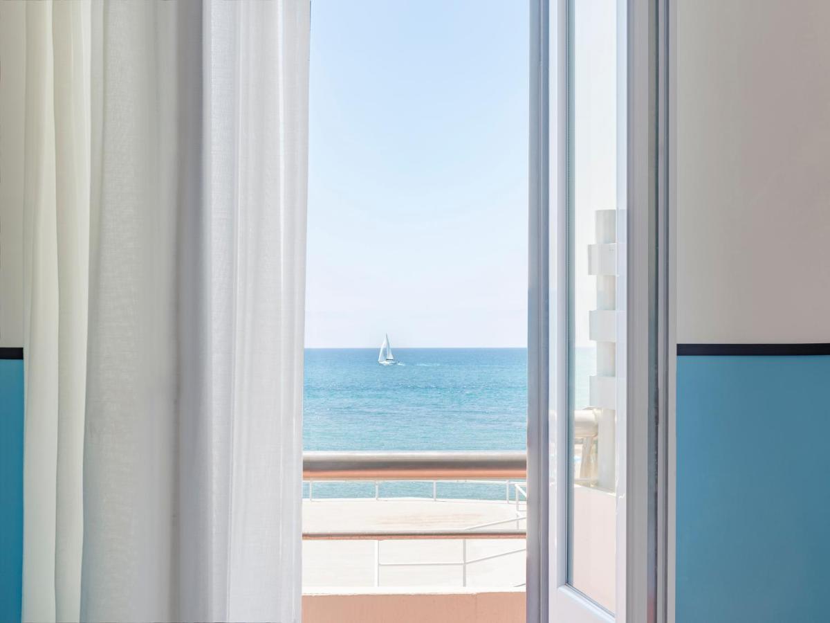 Hotel Riviera Άντζιο Εξωτερικό φωτογραφία
